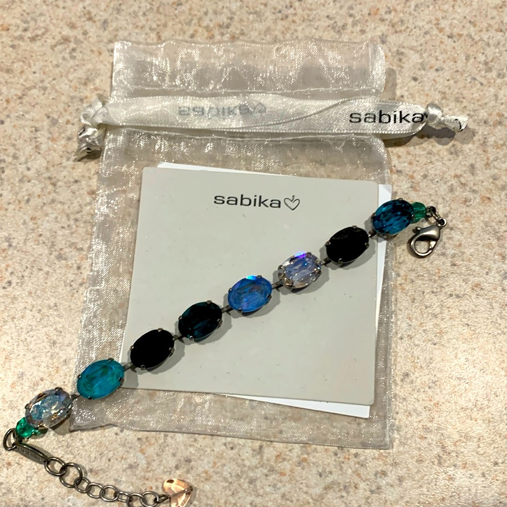 Sabika oval